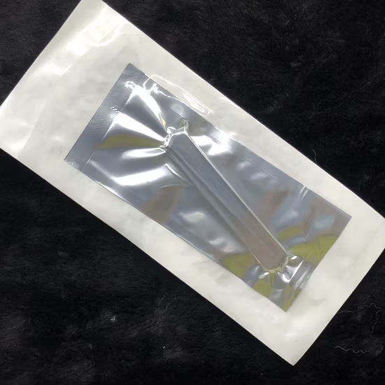 Pansement nasal hémostatique composé de PVA